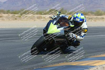 media/Mar-24-2025-Moto Forza (Mon) [[57ce5c5cff]]/1-Advanced Group/Session 3 (Turn 6 Inside)/